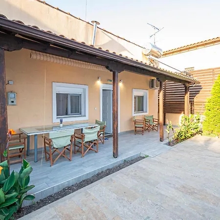 Alley House By Rentalspro Services - Halkidiki Holiday home