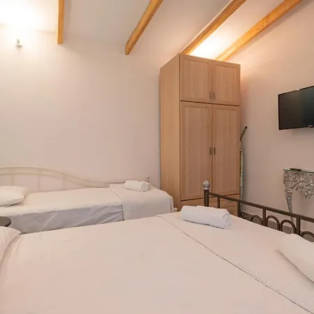 Alley House By Rentalspro Services - Halkidiki * Nikiti (Sithonia)